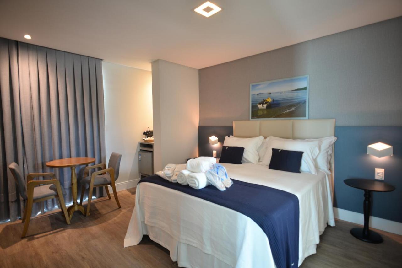 Hospedaria Home Suites Mariscal Bombinhas Exterior foto