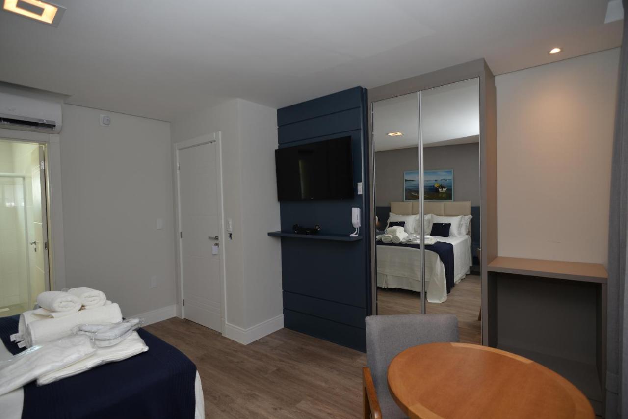 Hospedaria Home Suites Mariscal Bombinhas Exterior foto