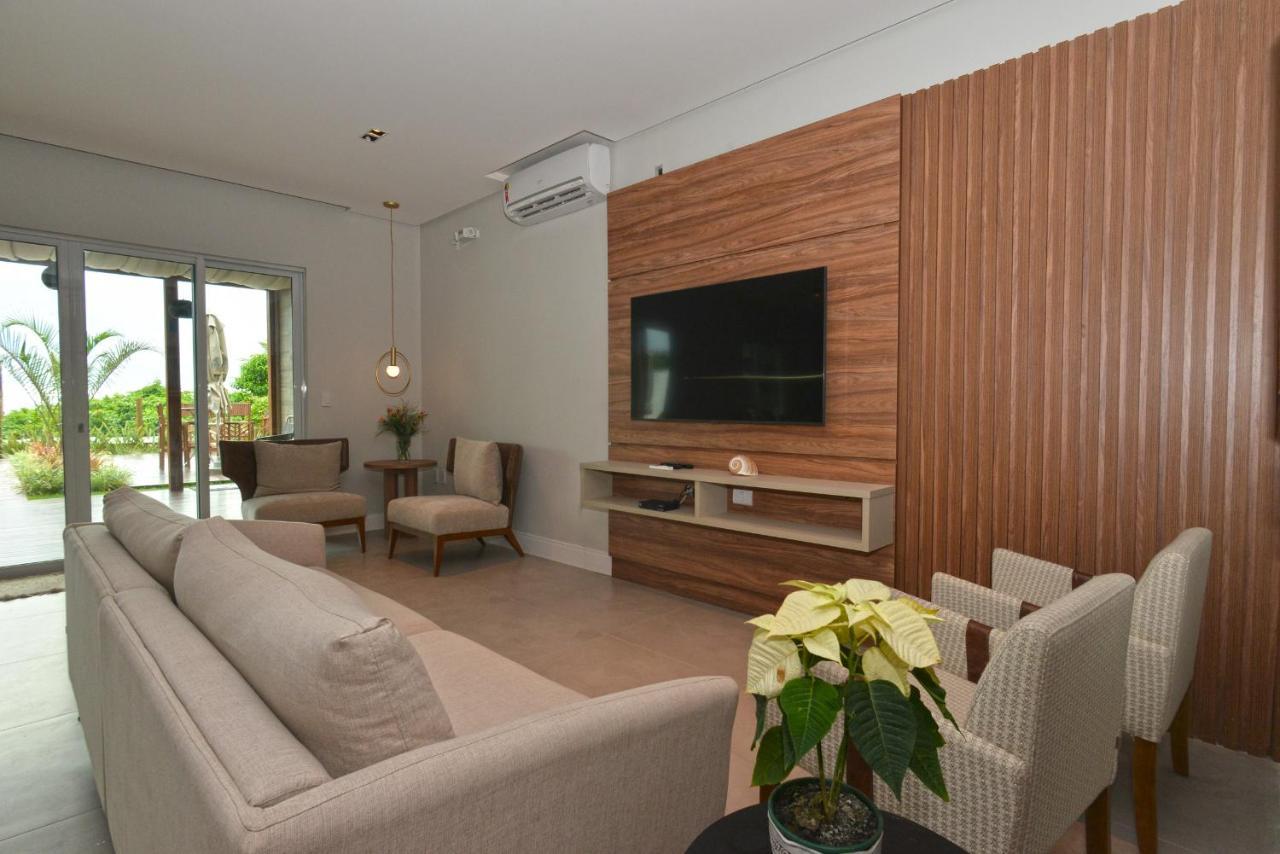 Hospedaria Home Suites Mariscal Bombinhas Exterior foto