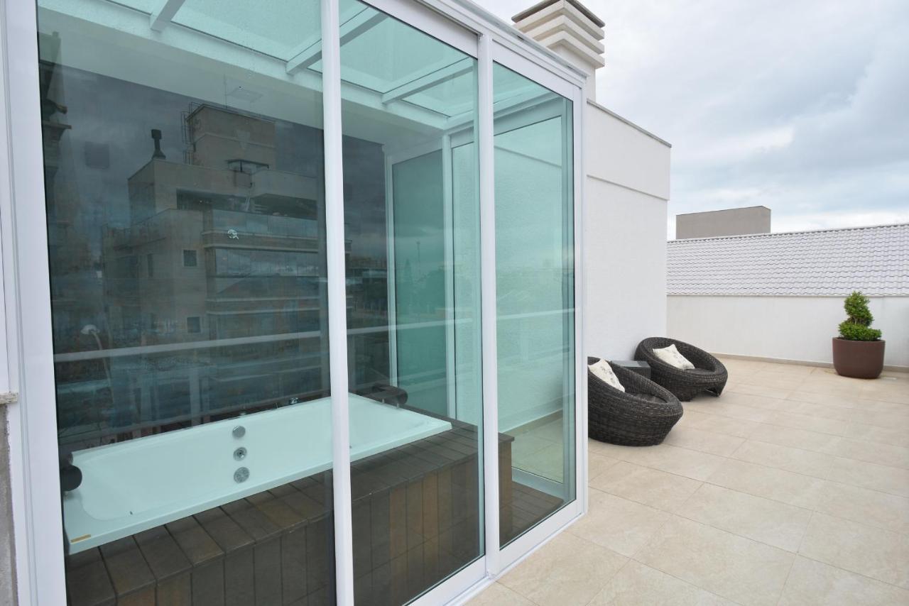 Hospedaria Home Suites Mariscal Bombinhas Exterior foto